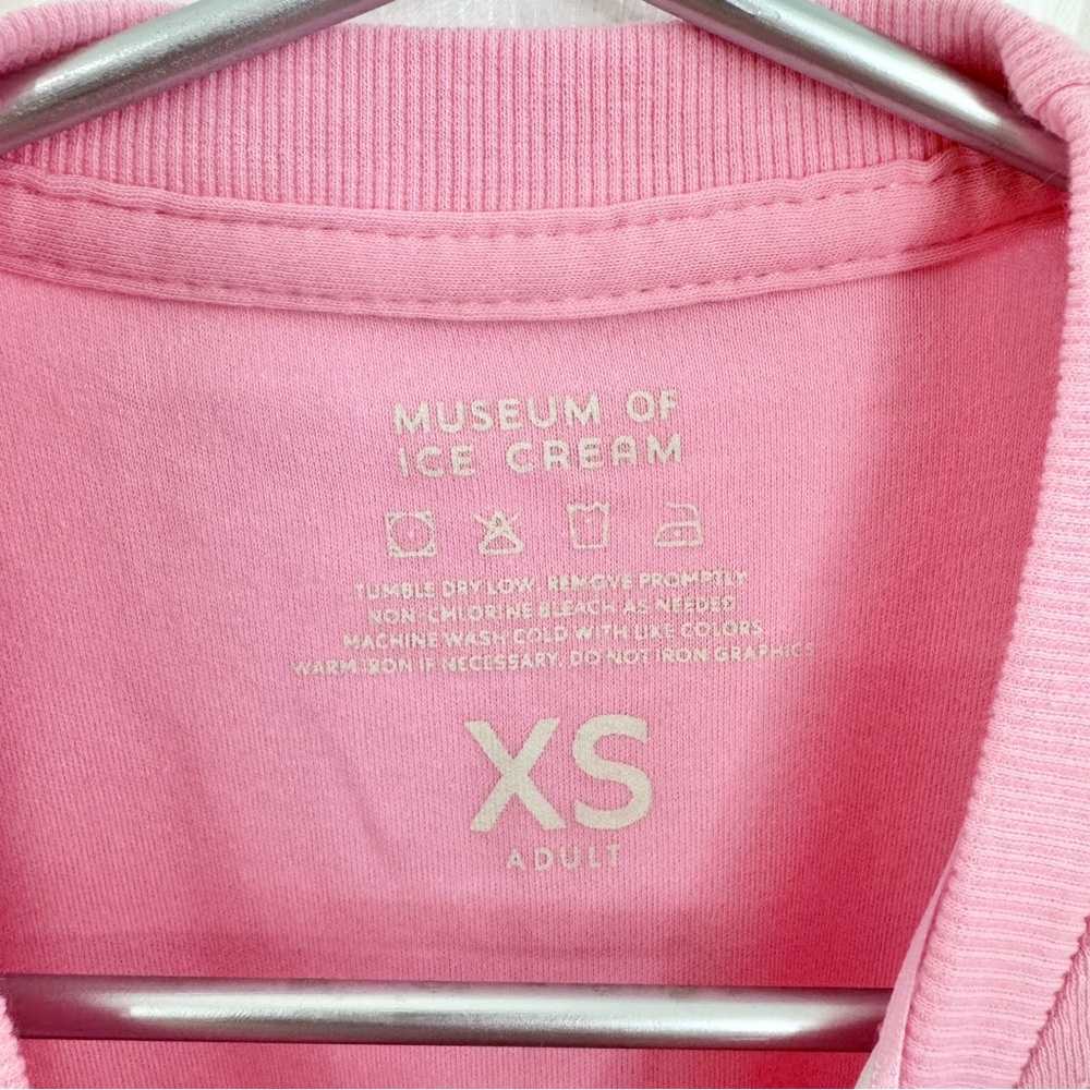 NWT 🍦MUSEUM OF ICE CREAM🍦 Pink 💕Embroidered Tee XS 🎀 - Picture 3 of 6